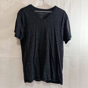 American Eagle Outfitters Mens Classic Fit V-Neck Legend T-Shirt Grey Med